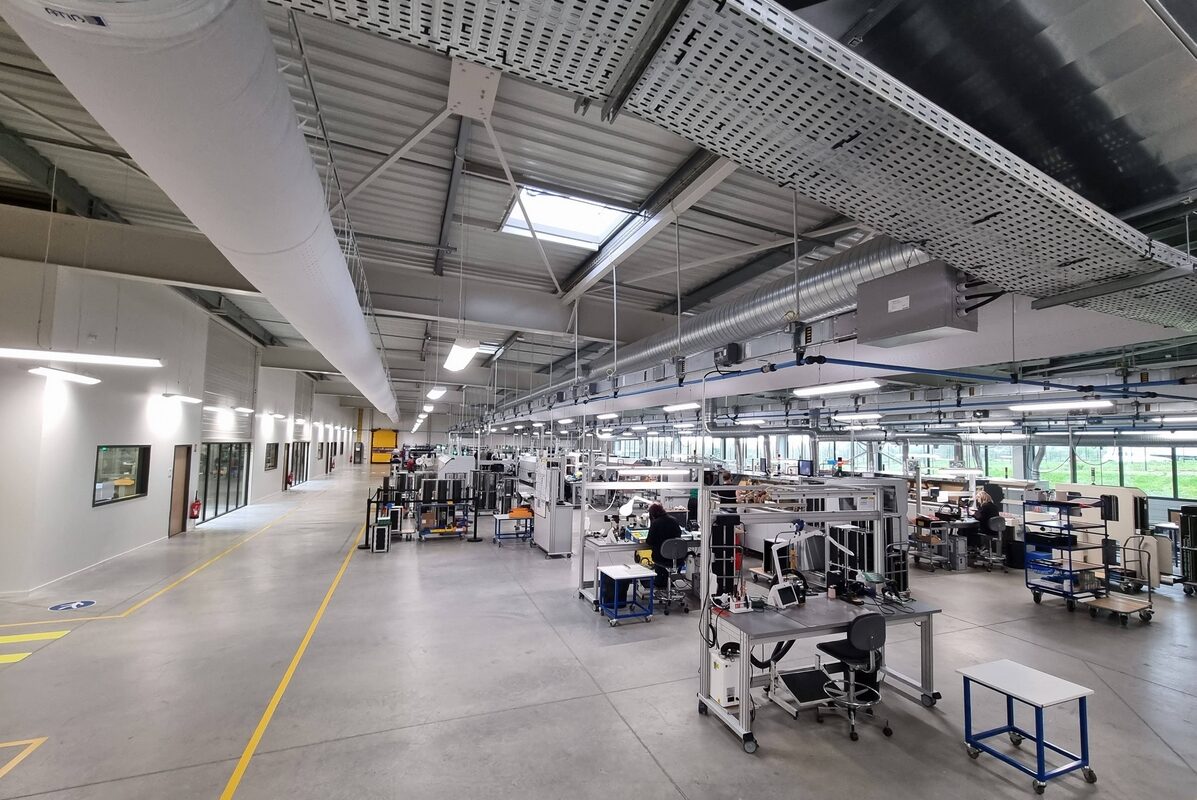 CHOLET-URMET-BUREAUX ET ATELIERS