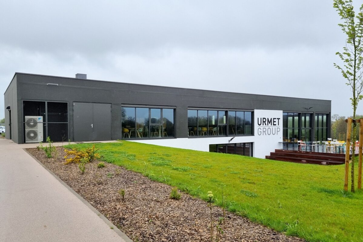 CHOLET-URMET-BUREAUX ET ATELIERS