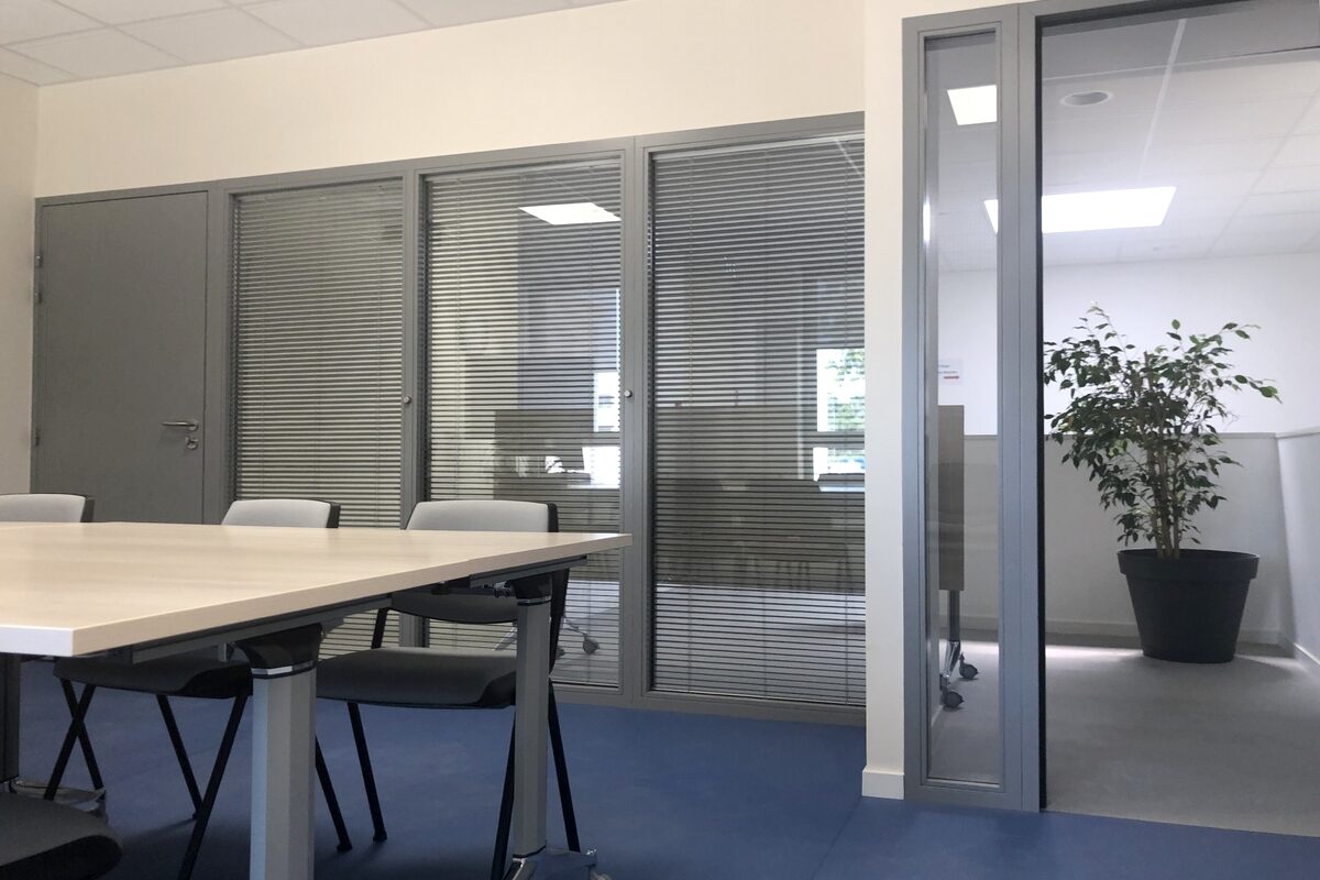 LA ROCHE SUR YON - Bureaux de la DEC de Vendée