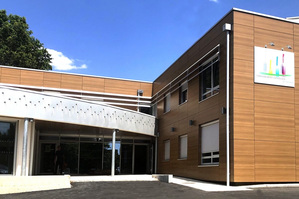 LA ROCHE SUR YON - Bureaux de la DEC de Vendée