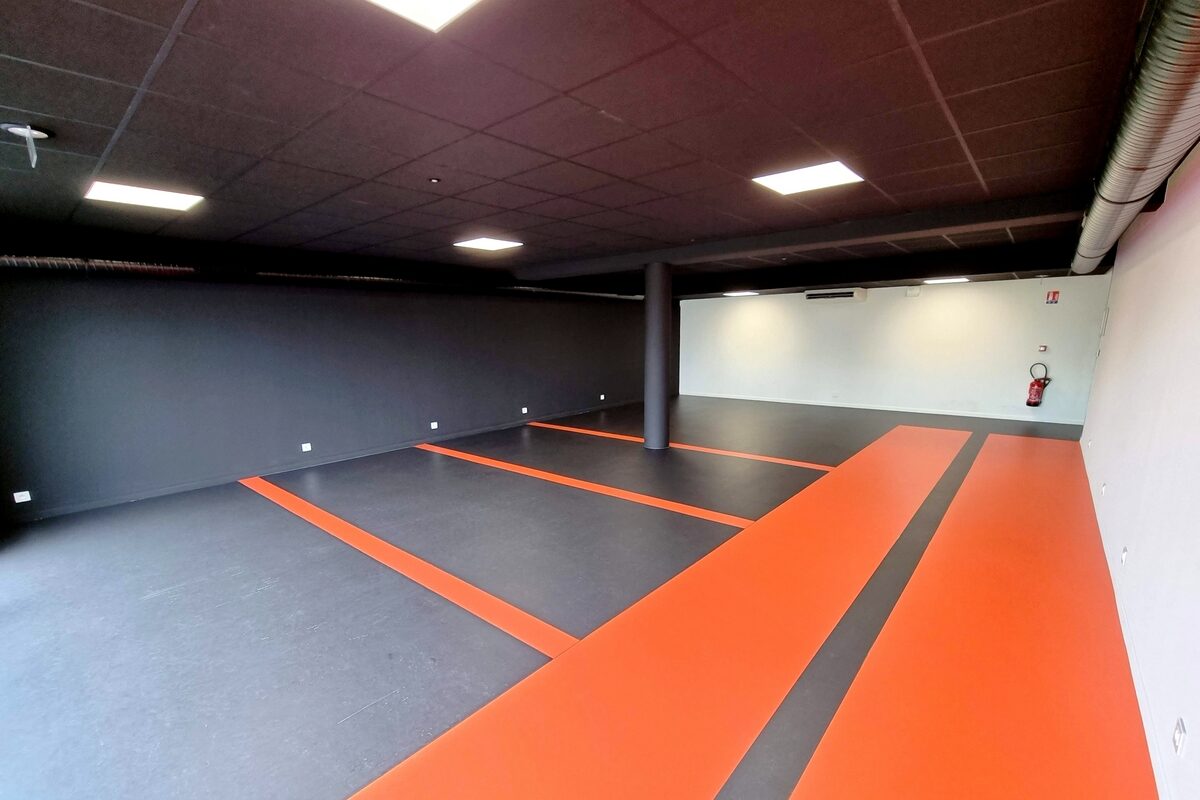 CHOLET-URMET-BUREAUX ET ATELIERS