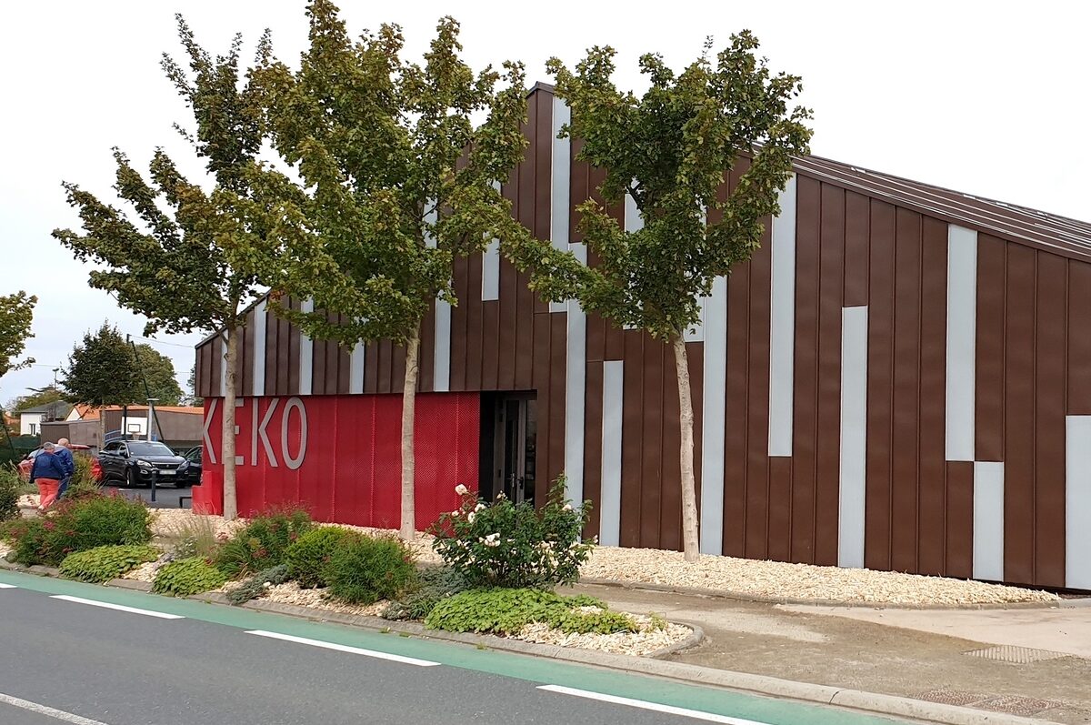 LE MAY SUR EVRE-Espace intergénérationnel