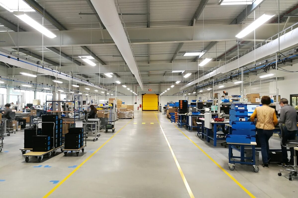 CHOLET-URMET-BUREAUX ET ATELIERS