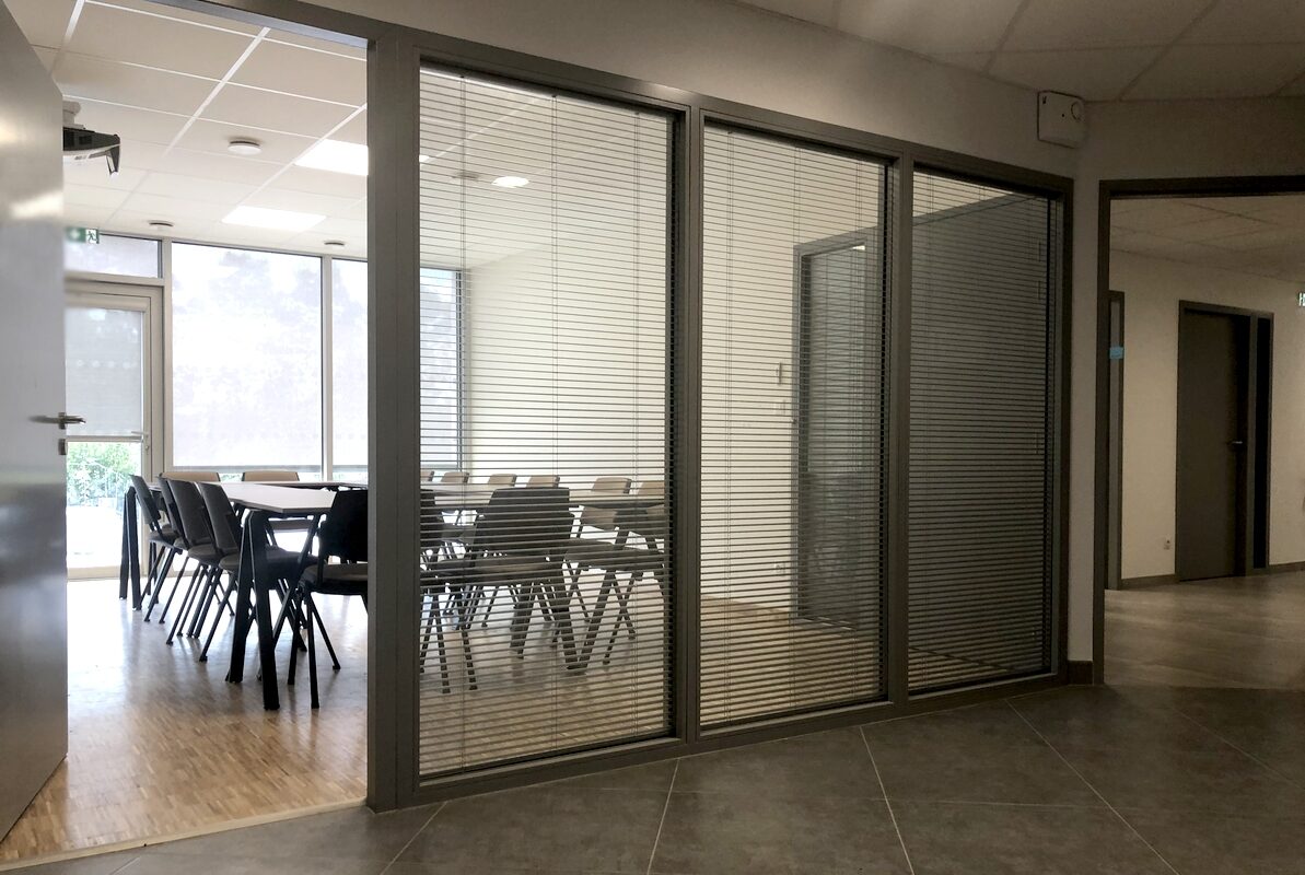 LA ROCHE SUR YON - Bureaux de la DEC de Vendée