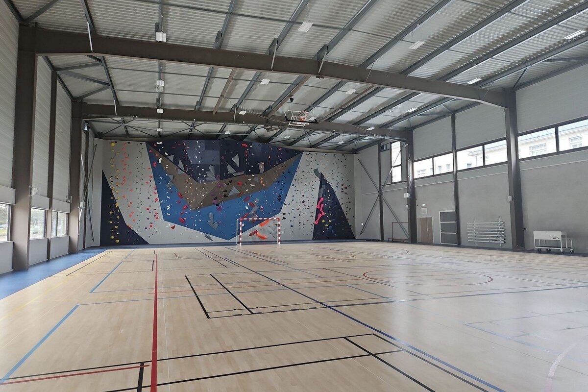 LES HERBIERS - Salle de sports Lycée Jean 23