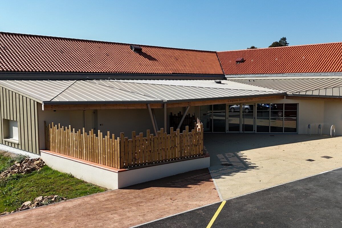 LE PIN EN MAUGES - Cantine et périscolaire