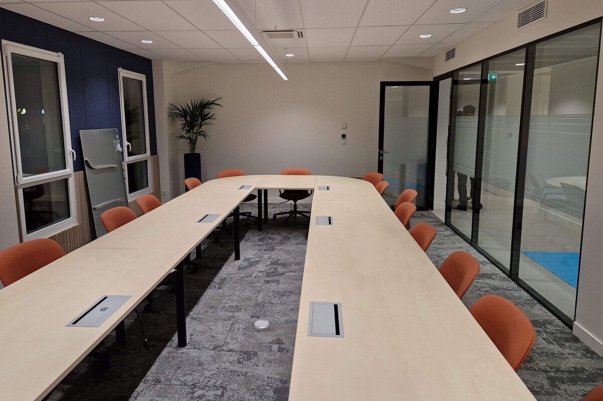 CHOLET - BUREAUX